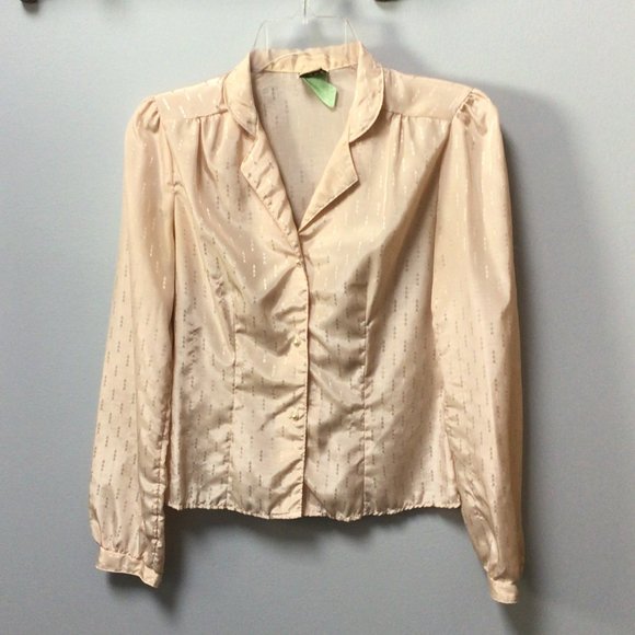 jonathan martin Tops - Jonathan Martin - Pink blouse with chevron design and pearlized buttons